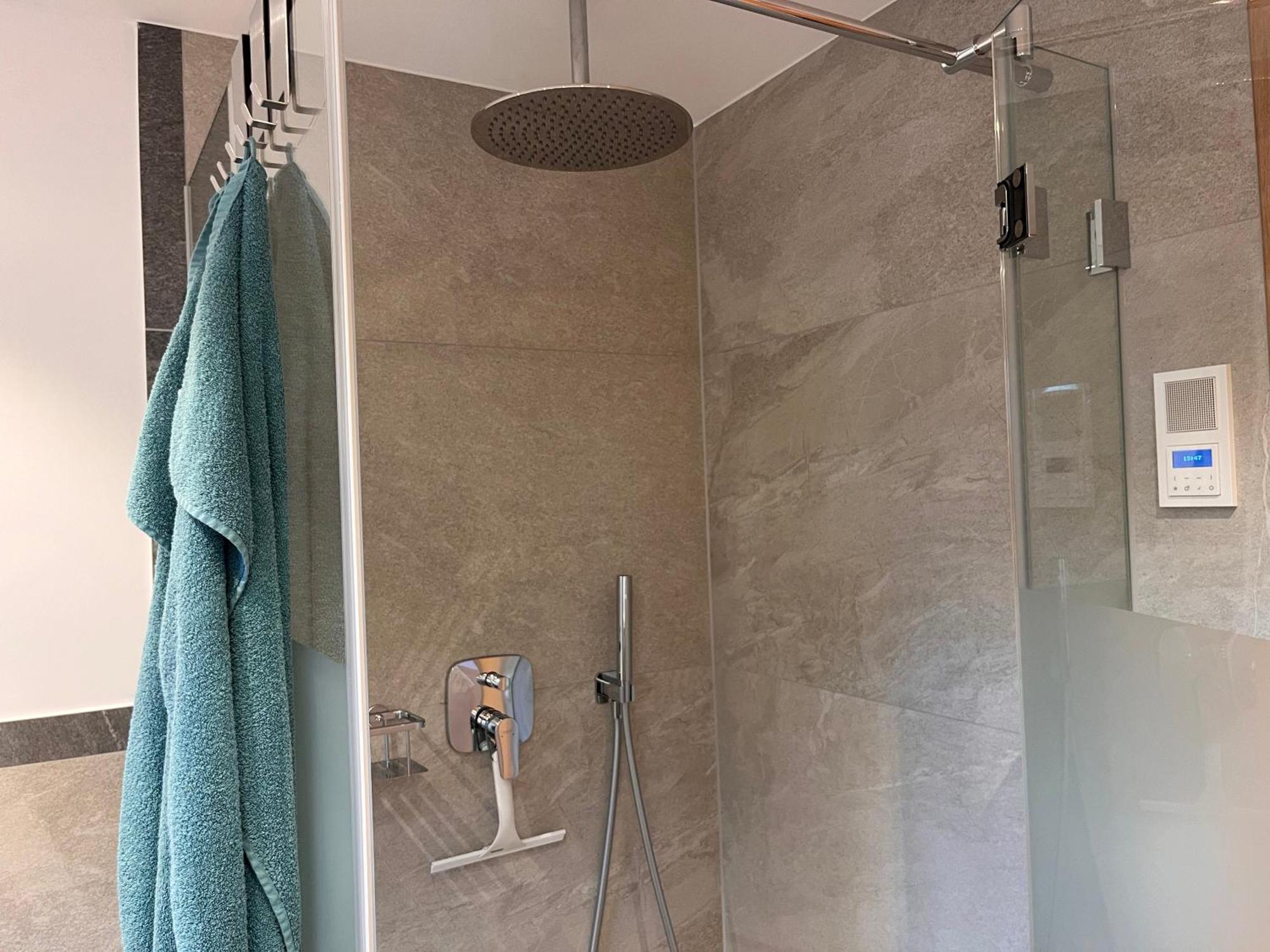 Gaestehaus Zum Thoma Kreuth Zimmer foto